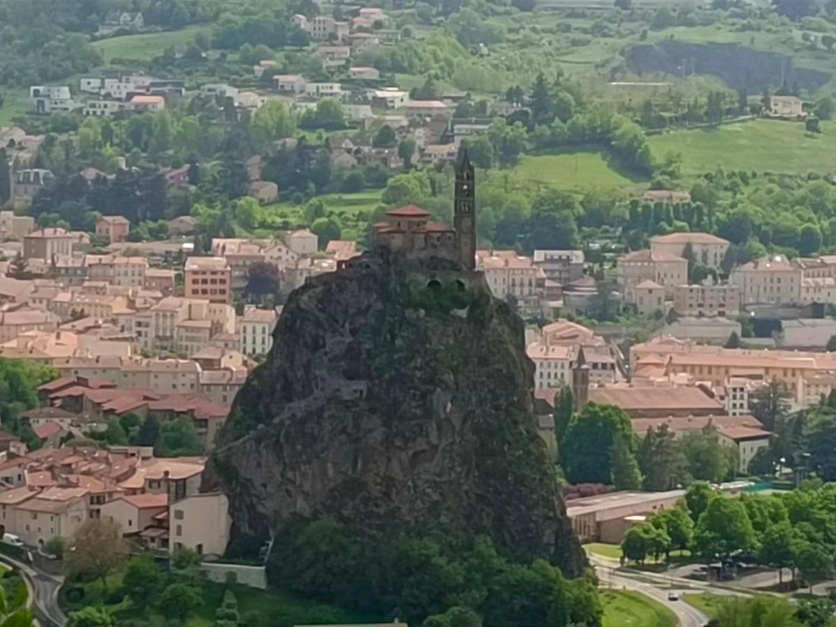 La Maison Des Roses Chadrac Luaran gambar